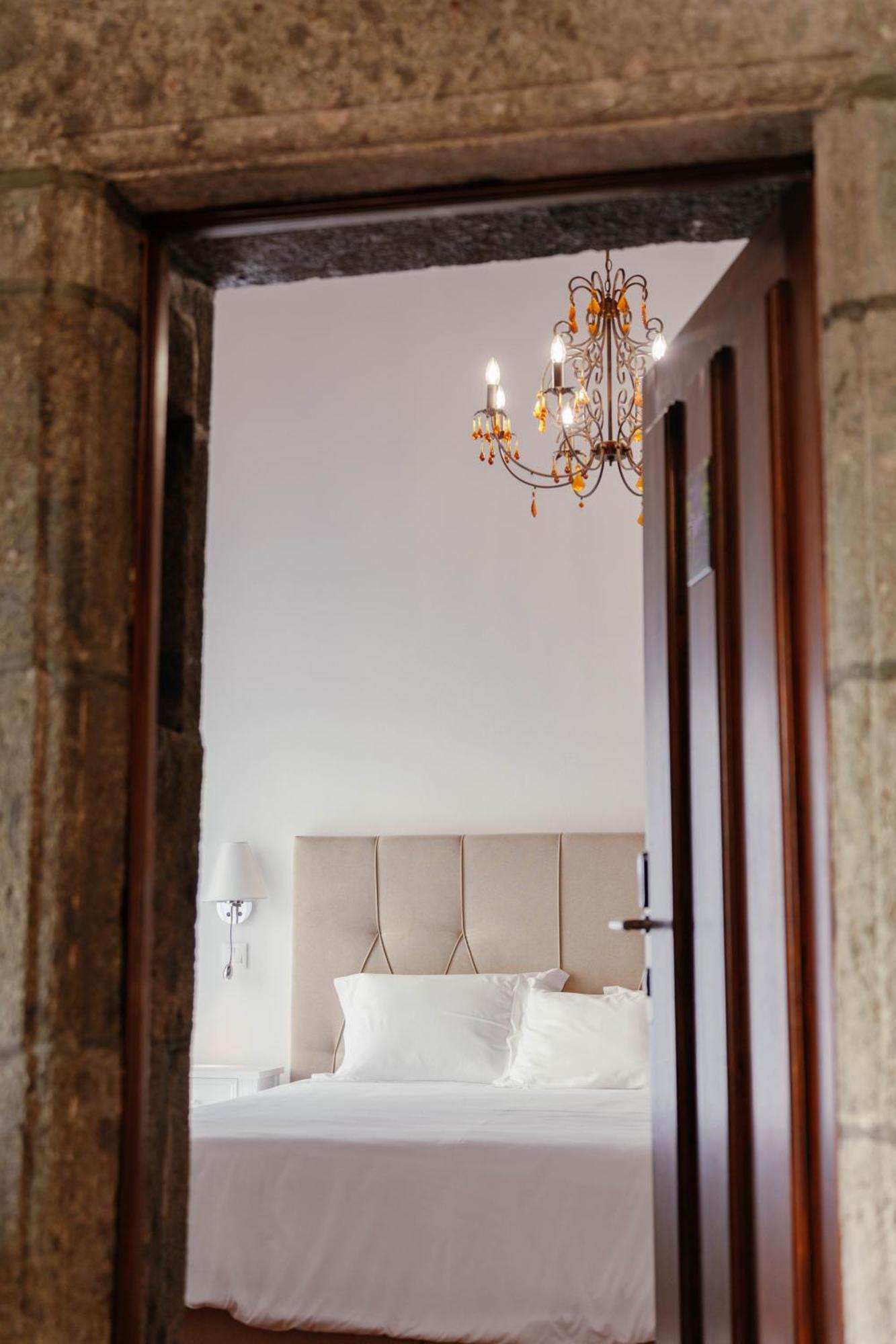 לינה וארוחת בוקר Ponta Delgada Senhora Do Carmo Charm House מראה חיצוני תמונה